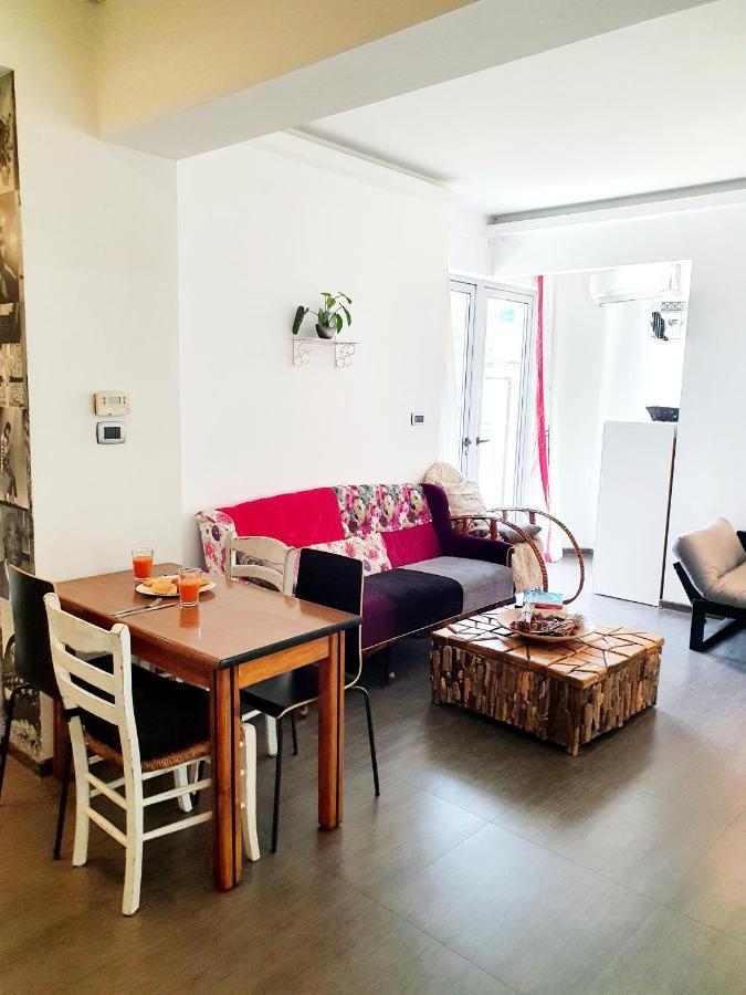 Top Center Apartment Next To Vitosha Boulevard Sofia Luaran gambar