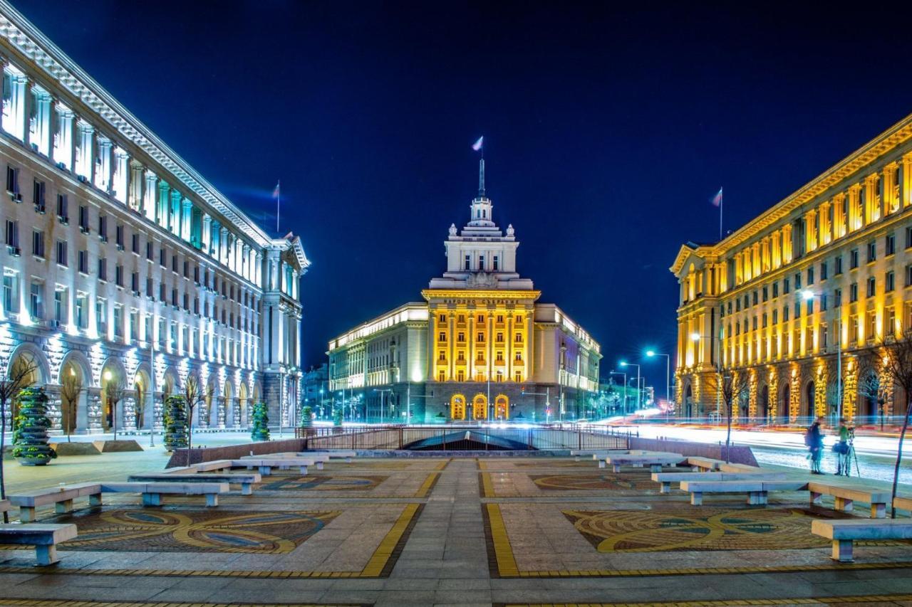 Top Center Apartment Next To Vitosha Boulevard Sofia Luaran gambar